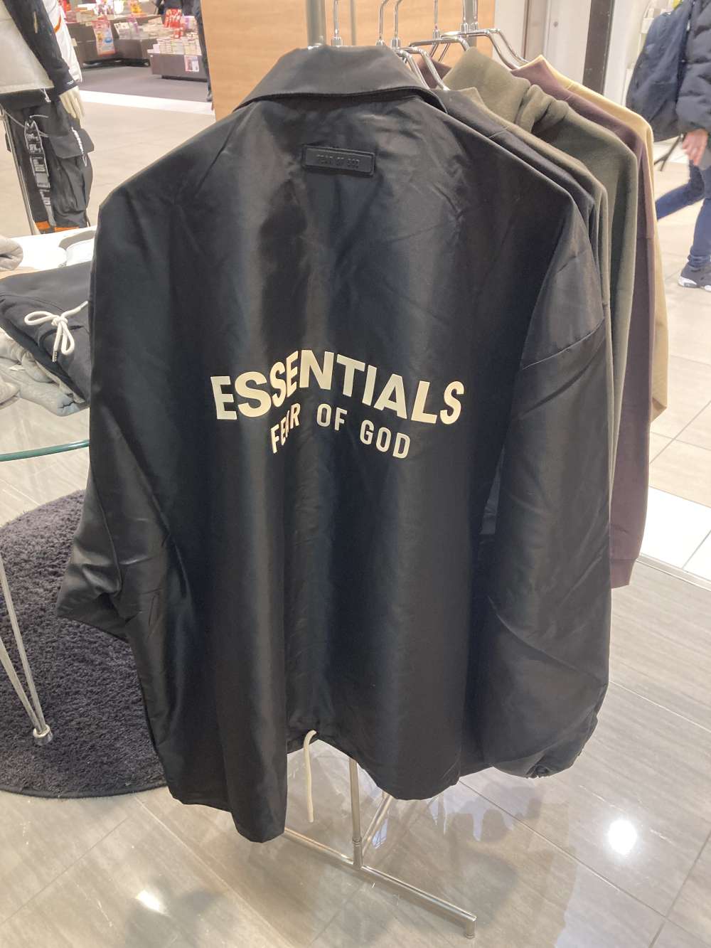 ESSENTIALS 新作ブルゾン入荷です！ | デラーダレゾン | ショップ