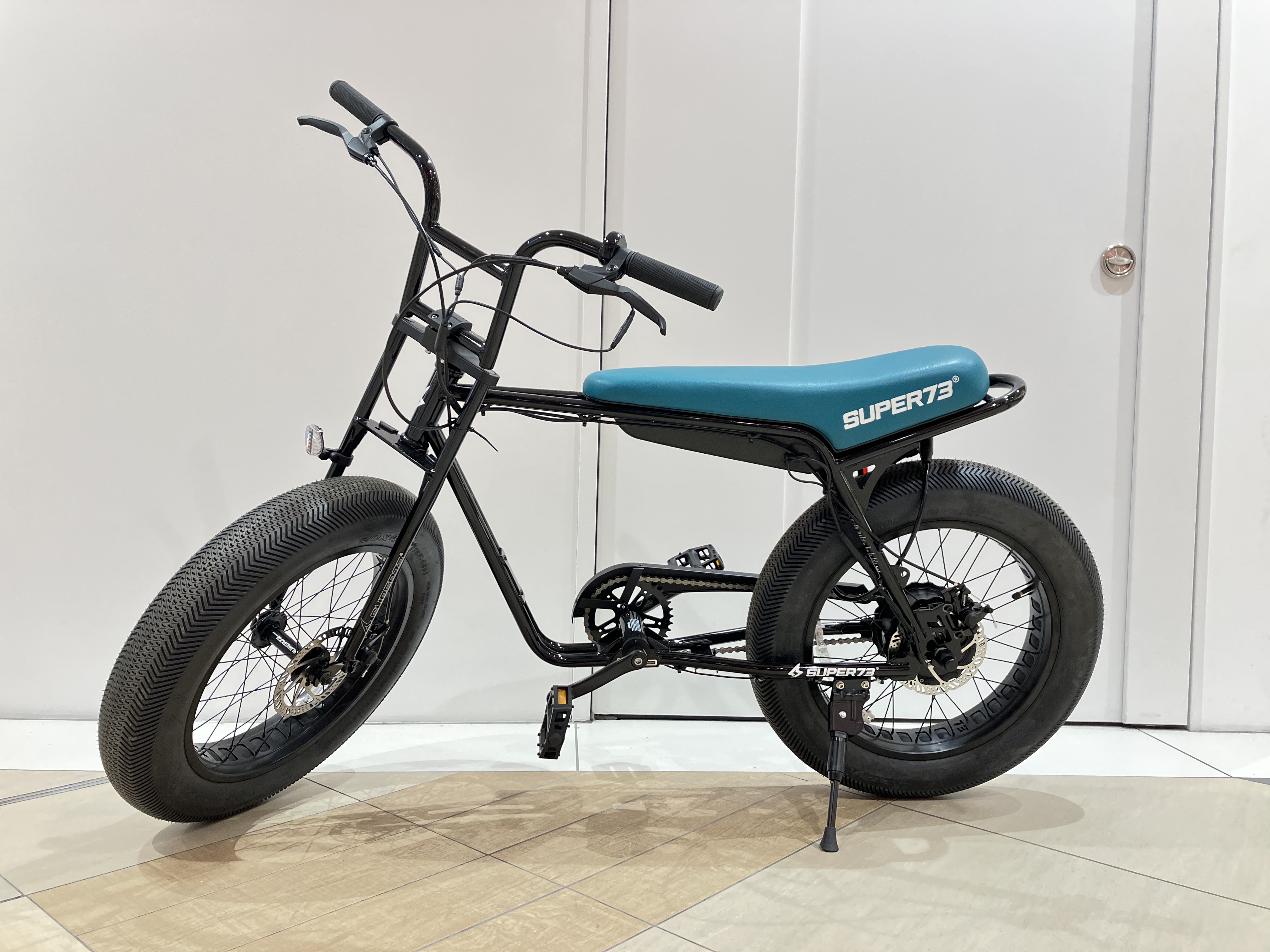 super73 大阪